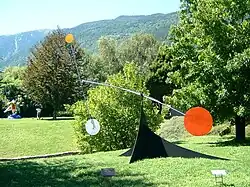 Móvil sin título (Alexander Calder)