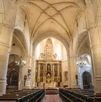 Altar mayor de la colegiata
