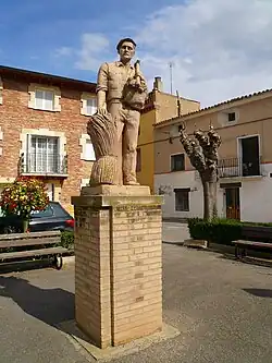 Monumento al labrador (1987) en Cortes (Navarra).