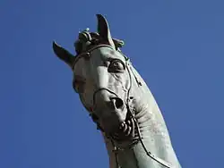 Detalle de la cabeza del caballo.