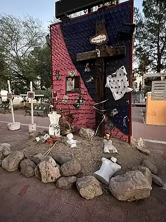 Ubicada en la Plaza Hidalgo, frente a las puertas del Palacio de Gobierno
