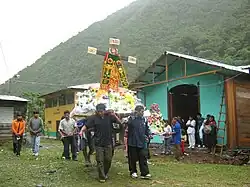 Festividad de la Cruz de Pacopacuni