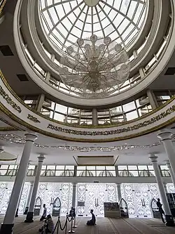 Interior de la mezquita de Cristal