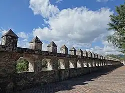 Muro del Ex Convento.