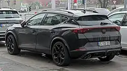 Cupra Formentor VZ5 vista posterior.