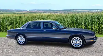 Daimler Super V8 (1998)