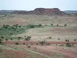 Un inselberg cerca de la ciudad de Dori, en Burkina Faso