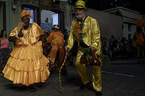 Mama Vieja y Gramillero