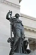 Estatua La Virtud en el Capitolio de La Habana