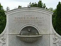 Fuente conmemortiva Horace H. Rackham