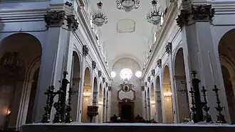 Nave central y contrafachada