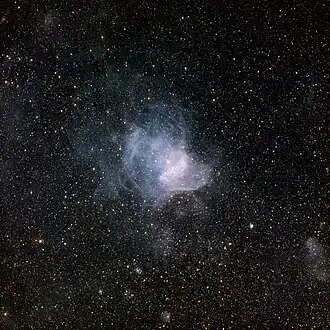 Imagen of NGC 346 with a 30 arcominutos con su estructura nebular.