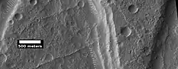 Ridges, cuando visto por HiRISE bajo HiWish programa