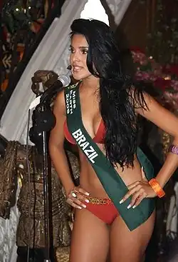 Miss Tierra 2009 Larissa Ramos Brasil Brasil.