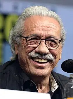 Edward James Olmos, como Gaff.