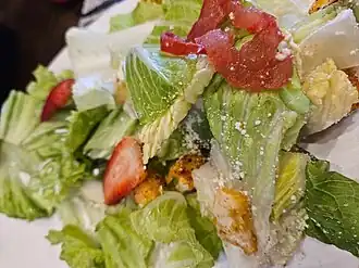 El método de la mano sugiere comer por lo menos la cantidad de dos puños de verduras en la comida.
