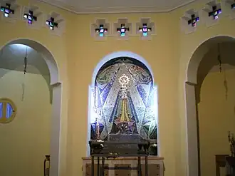 Vista del mosaico e interior.