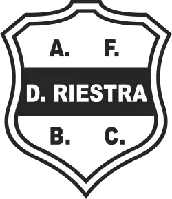 Escudo del Club Deportivo Riestra