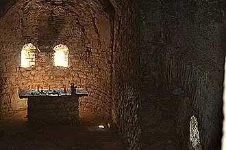 Detalle del interior de la iglesia románica