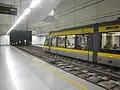 Metro en la estación de los Aliados (en el Túnel Salgueiros-Ponte).