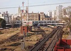 Estación Once vista desde el oeste