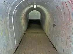 Cruce peatonal subterráneo.