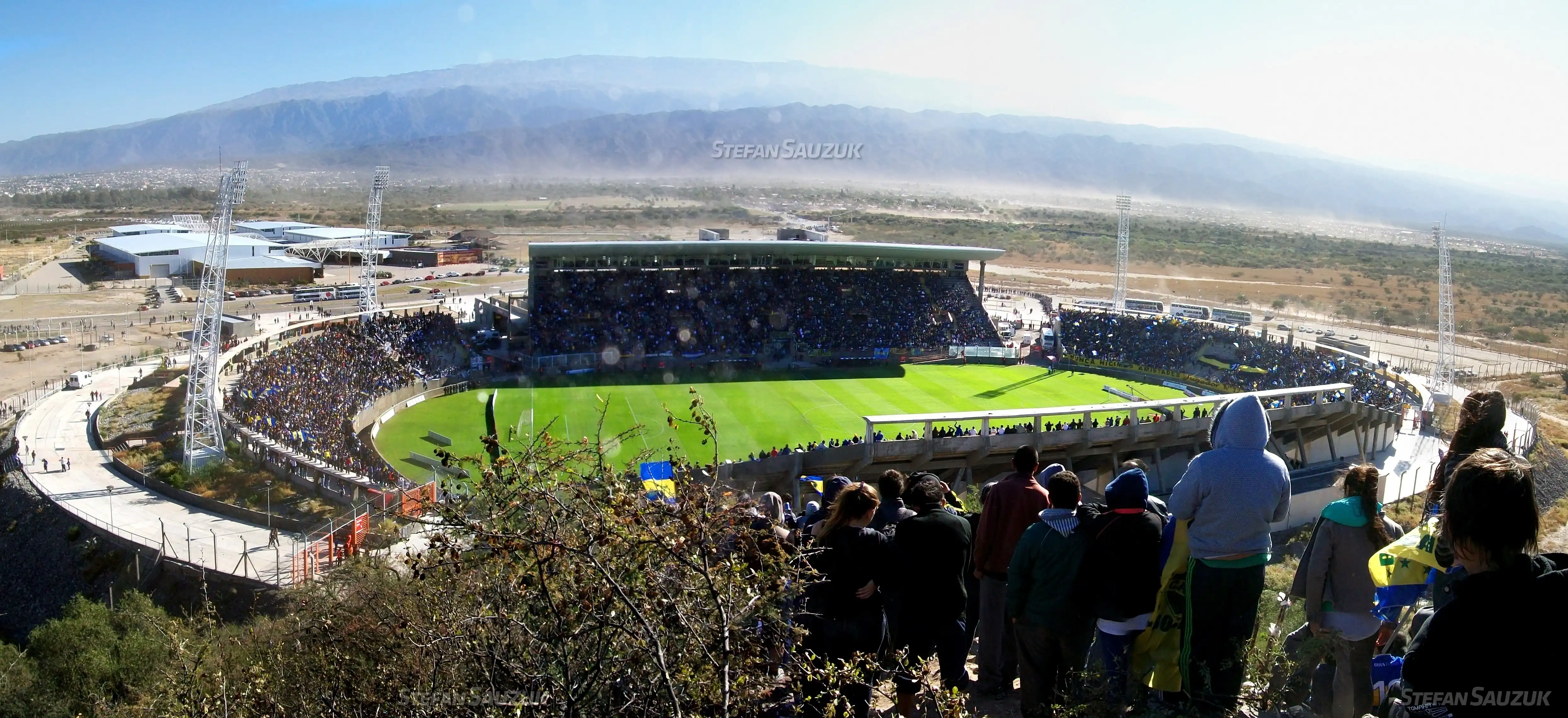 Estadio_Bicentenario_lleno
