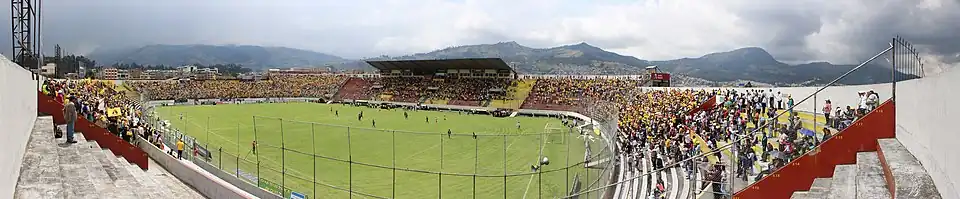 Panorámica del Estadio Gonzalo Pozo Ripalda.