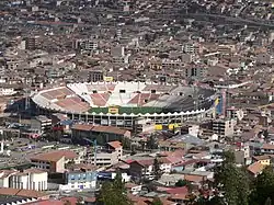 Estadio Inca Garcilaso de la Vega 42&nbsp;056 espectadores Cusco