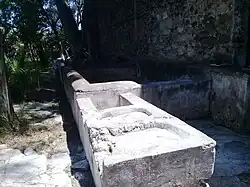 Lavaderos y piletas en el convento.