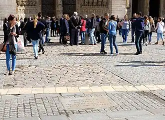 Ubicación del antiguo porche frente a Notre-Dame.