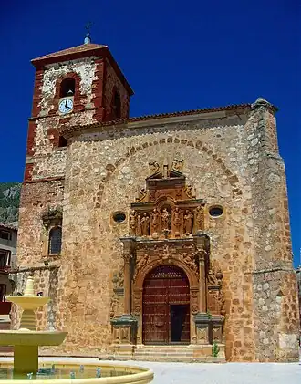Fachada de la iglesia parroquial de Nuestra Señora de la Asunción de Orcera