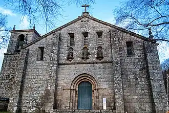 El monasterio de Fiães cerca de Melgaço es una de las abadías cistercienses más antiguas de Portugal, fundada en 1163.