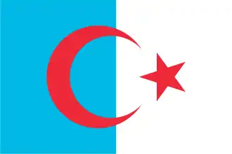 Bandera de Turkmenistán sirio adoptado en el congreso de la Asamblea de Turkmenistán sirio en Çobanbey. El color azul en la bandera simboliza el origen turco, el rojo, la sangre de los mártires, el blanco, los valores humanos.