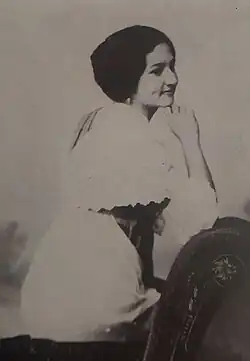 Una de las fotografía de Ismenia Sáenz que revista Cromos usó para su edición especial Bellezas de Manizales.