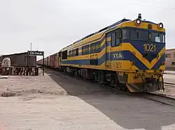 Tren de carga en Colchani.