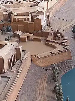 Maqueta del Semibaluarte de Parma; detrás, las Baterías Bajas y el Portal de la Rochapea