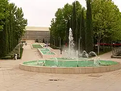 Rampa de la biblioteca municipal