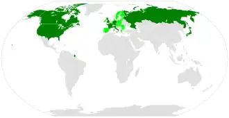 Mapa de las naciones miembros del G8 y de la Unión Europea