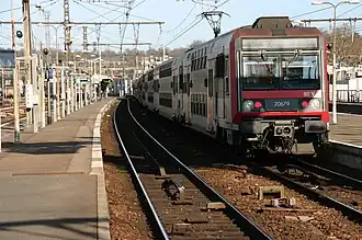 Rema Z 20500 sobre la vía B a la salida en dirección de París.