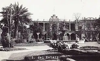 El edificio histórico funcionando como Jefatura de Policía.