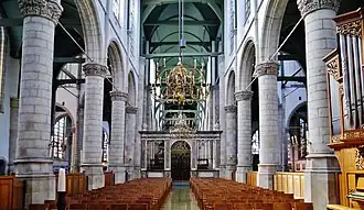 Interior de la iglesia de San Juan (1438-1443), en Gouda, ejemplo del gótico holandés
