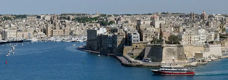 El Gran Puerto de La Valette (Malta), que representa Marsella.