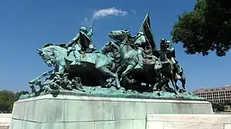 Carga de Caballería, vista lateral.