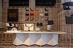 sistema Graphis design Osvaldo Borsani / Eugenio Gerli Mostra Triennale 16.05/16.09.2018