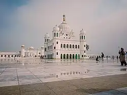 Darbar Sahib, gurdwara que conmemora a Gurú Nanak Dev Ji, en Kartarpur, Pakistán