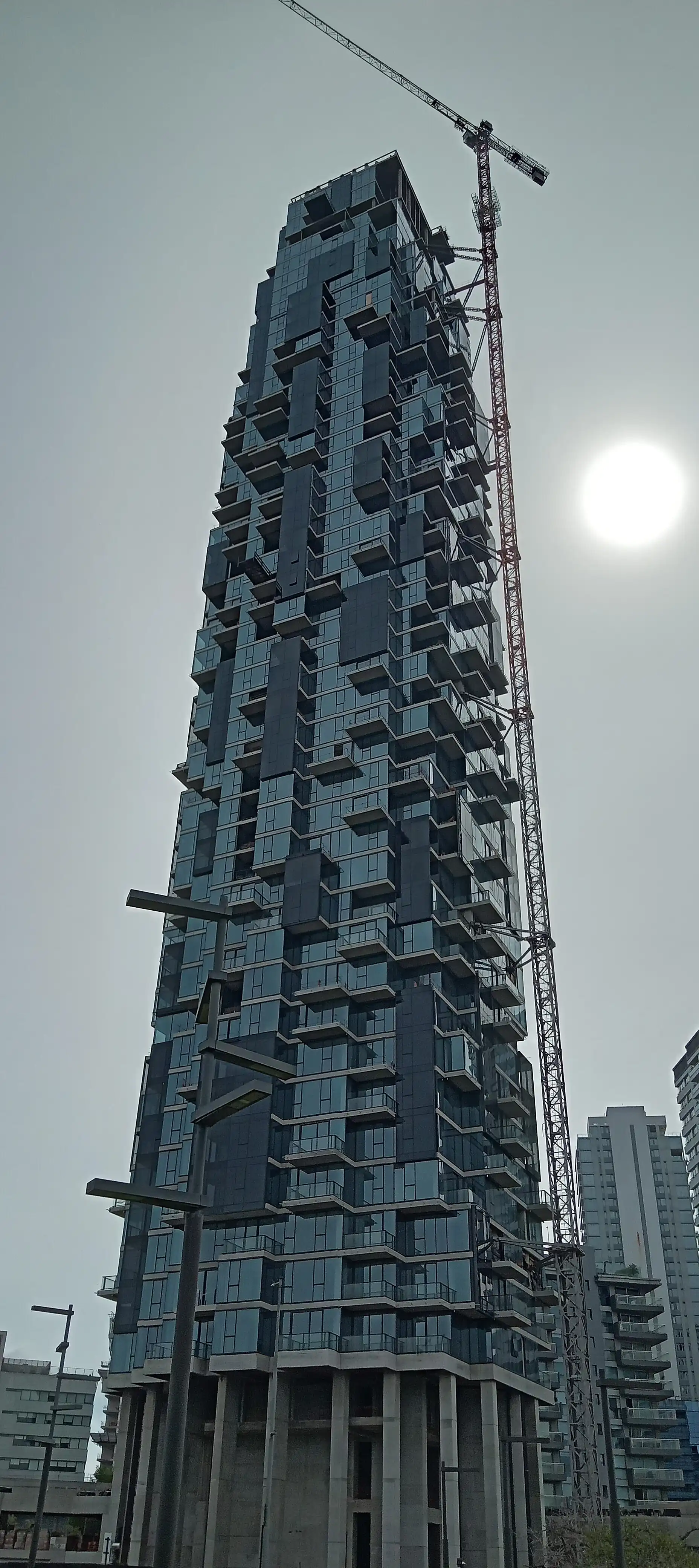 Harbour_tower_en_Marzo_2025