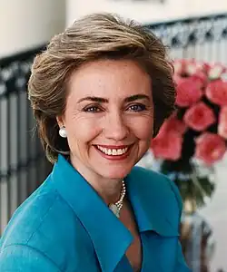 Retrato oficial de Hillary Clinton como Primera Dama de los Estados Unidos, 1994.