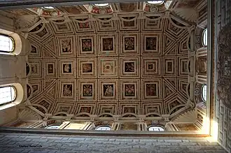 Bóveda de la escalera principal del Hospital de Santiago