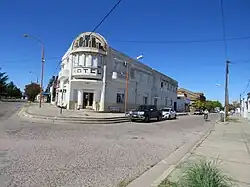 Hotel frente a la estación de tren